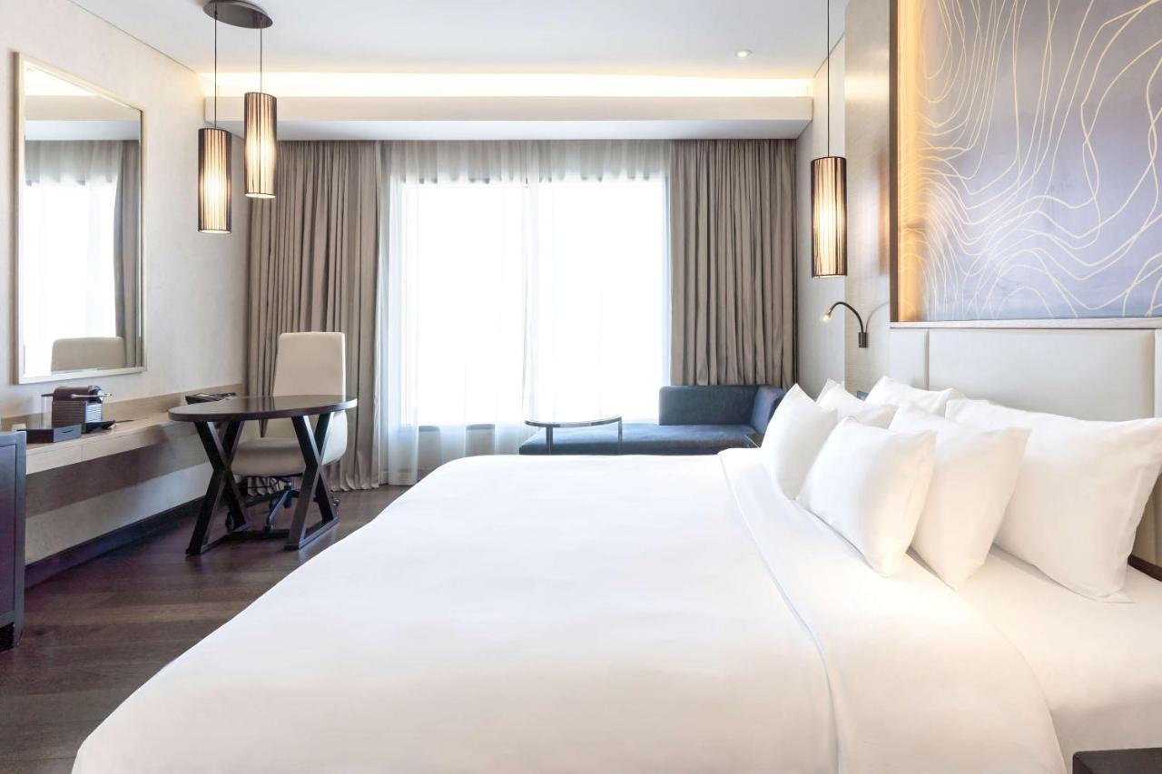 Radisson Collection Muscat, Hormuz Grand Hotel Екстериор снимка Deluxe Room