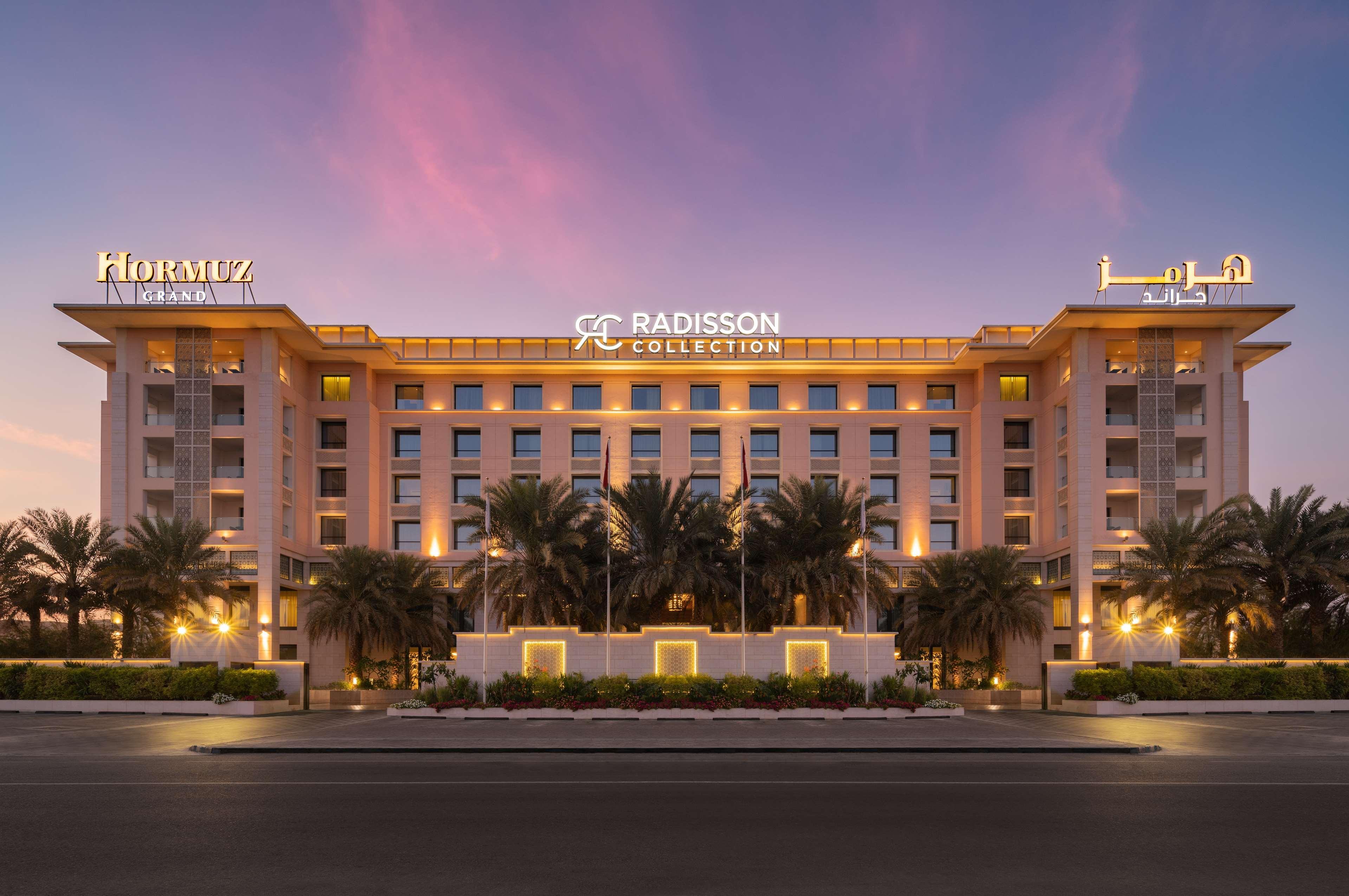 Radisson Collection Muscat, Hormuz Grand Hotel Екстериор снимка Radisson Hotel, Al Qusais, Dubai