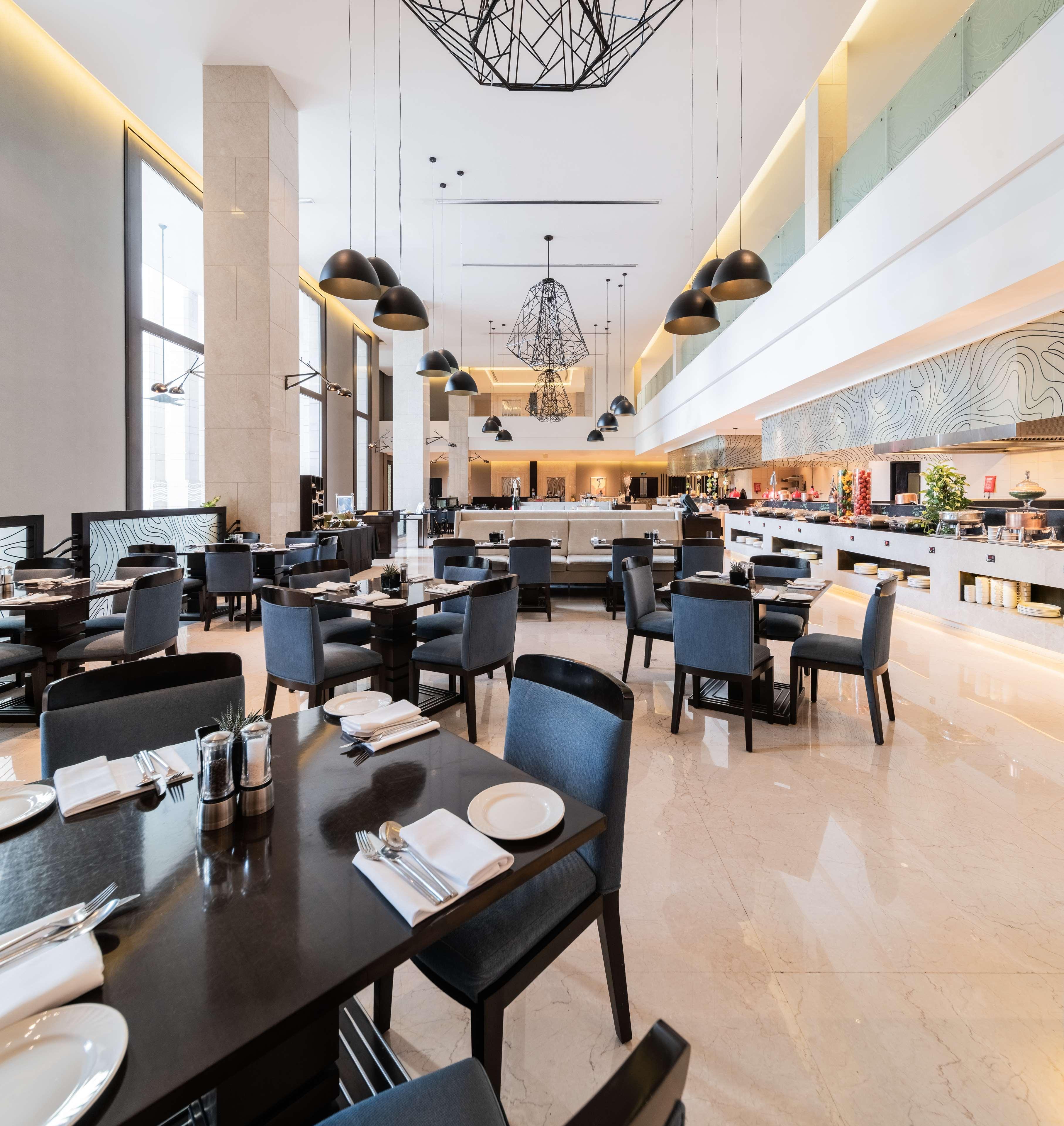 Radisson Collection Muscat, Hormuz Grand Hotel Екстериор снимка The restaurant