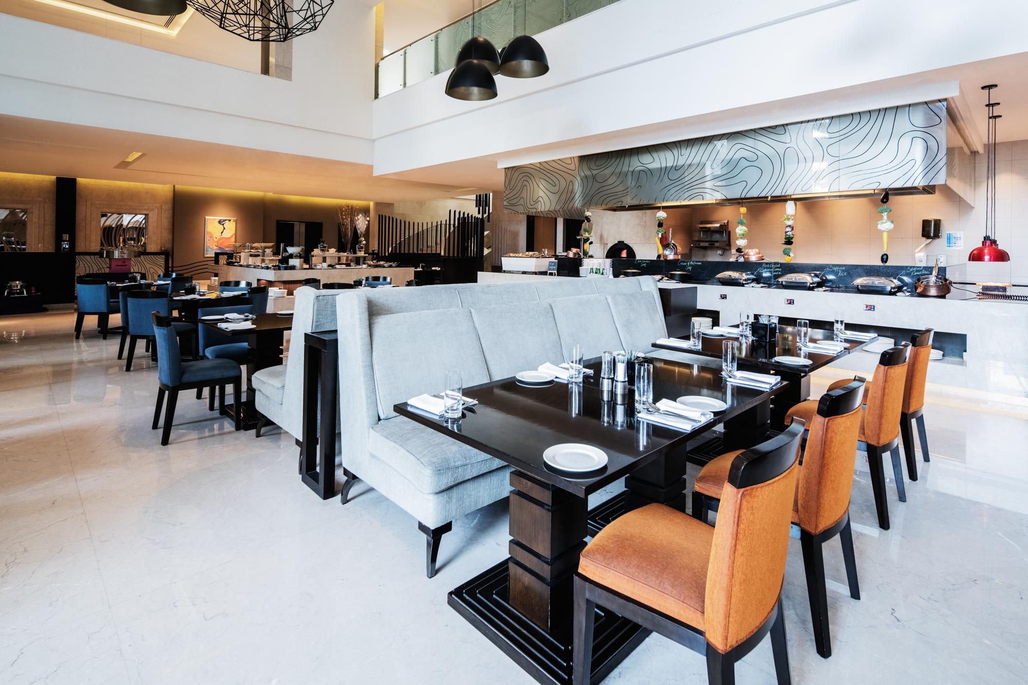 Radisson Collection Muscat, Hormuz Grand Hotel Екстериор снимка The restaurant