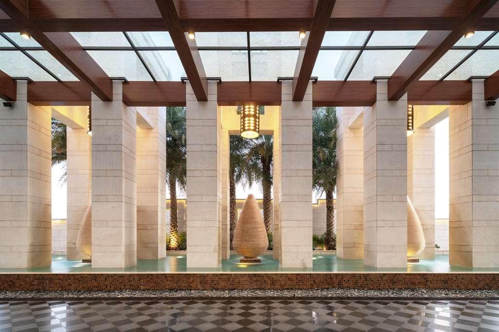 Radisson Collection Muscat, Hormuz Grand Hotel Екстериор снимка The interior of the hotel